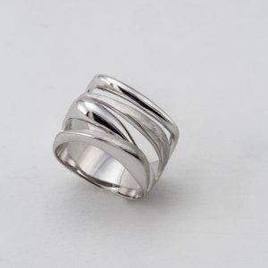 Bague "Effet plissage"