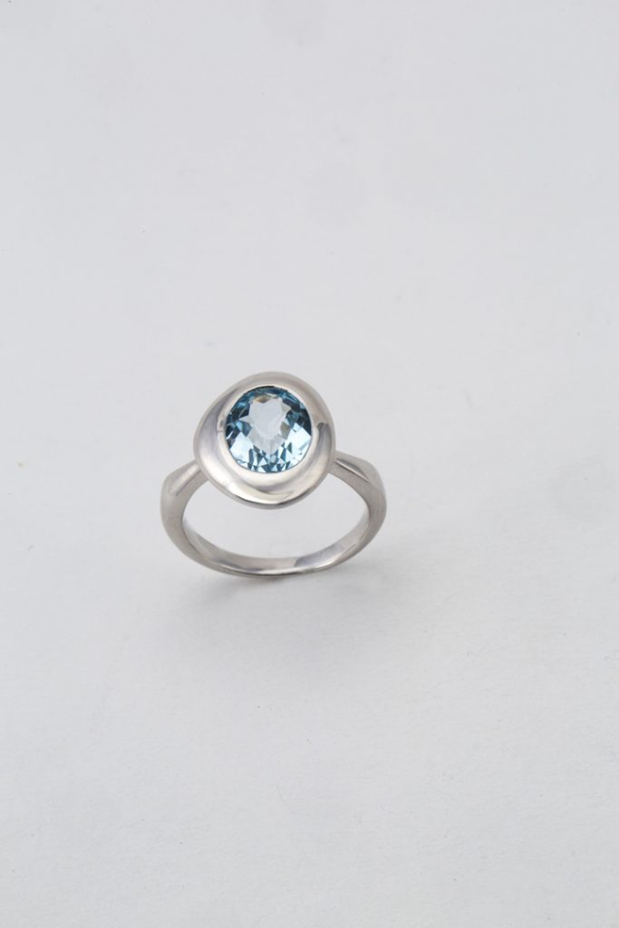 Bague "Galet de Topaze"