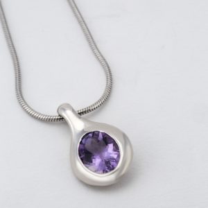 Pendentif "Galet et Améthyste"