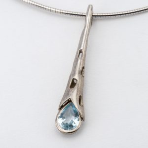 Pendentif "Écorce d'arbre et Améthyste"