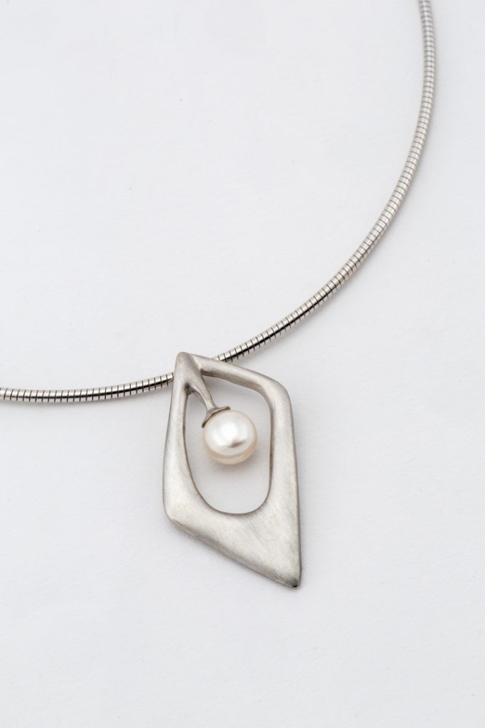 Pendentif "Modern perle"