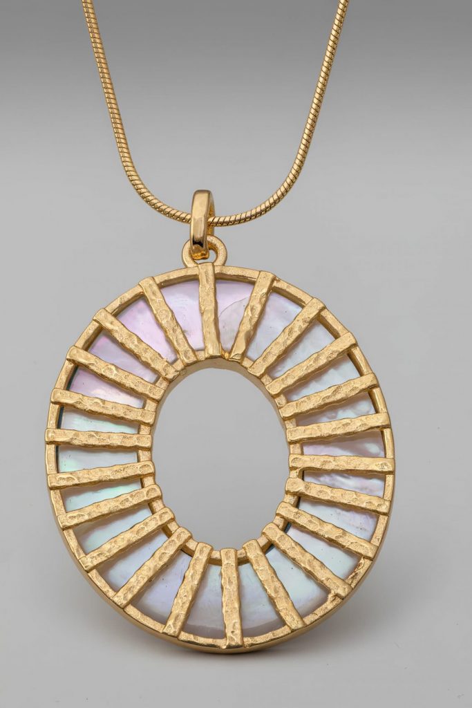 Pendentif Nacre Rayonnante